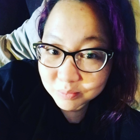 Meet your Posher, Brittany - Picture 2 of 4